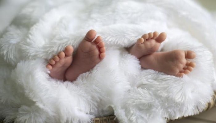 Usa : Des Jumeaux Naissent Au Cours De Deux Années Et Deux Décennies Différentes