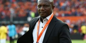 Kwasi Appiah, S&Rsquo;Autoproclame Plus Riche Que Tous Les Black Stars Du Ghana