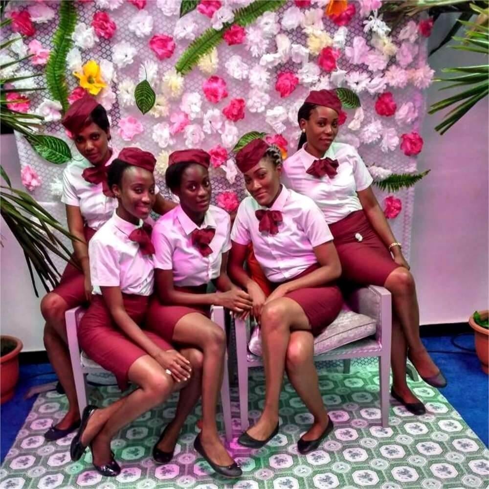 Cameroun : Recrutement Pour Hotesses D&Rsquo;Accueil Fne