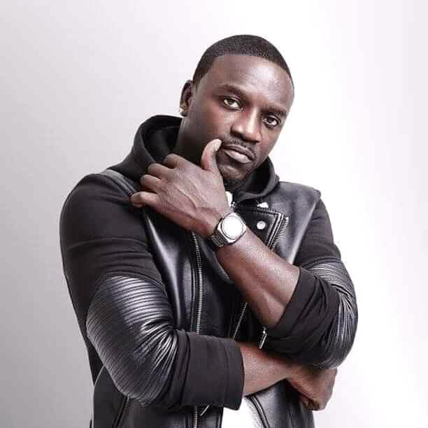 Akon Doingbuzz