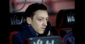 Choc! Deux Hommes Ont Menacé “De Tuer” Mesut Ozil