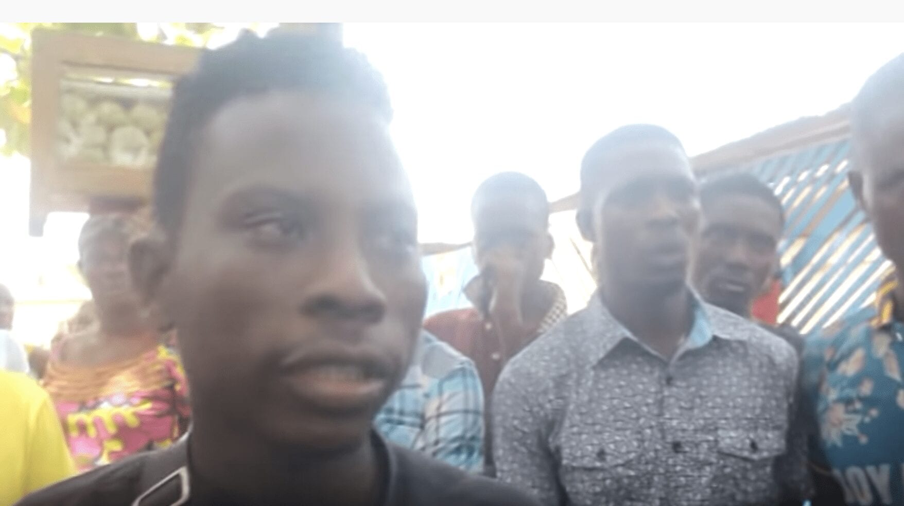 Election présidentielle au Togo : Ce jeune homme a été pris en flagrant délit et s’explique (video)