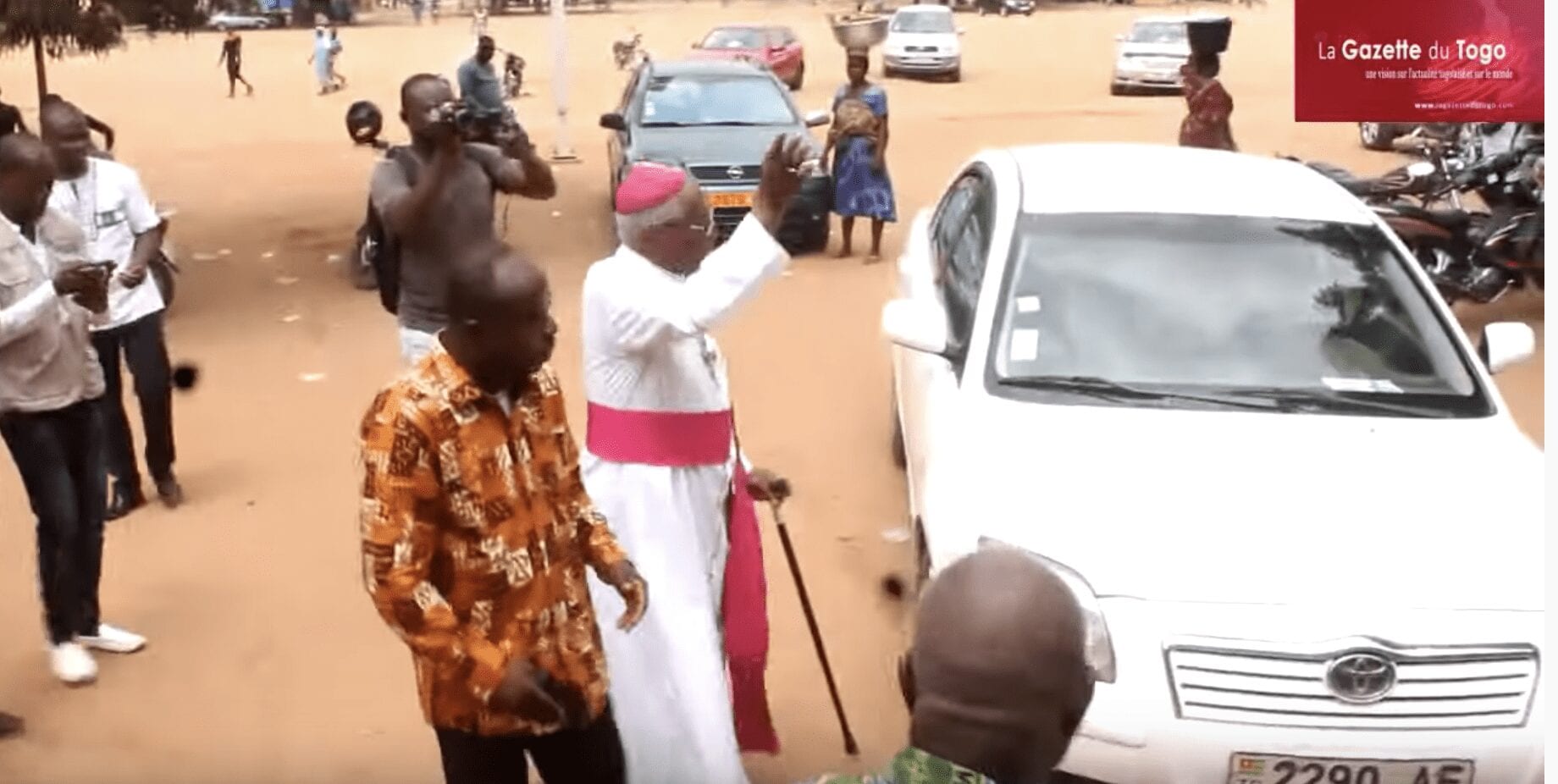 Election Présidentielle Au Togo :L’ Archevêque Mgr Philippe Kpodzro A Voté Ce Matin