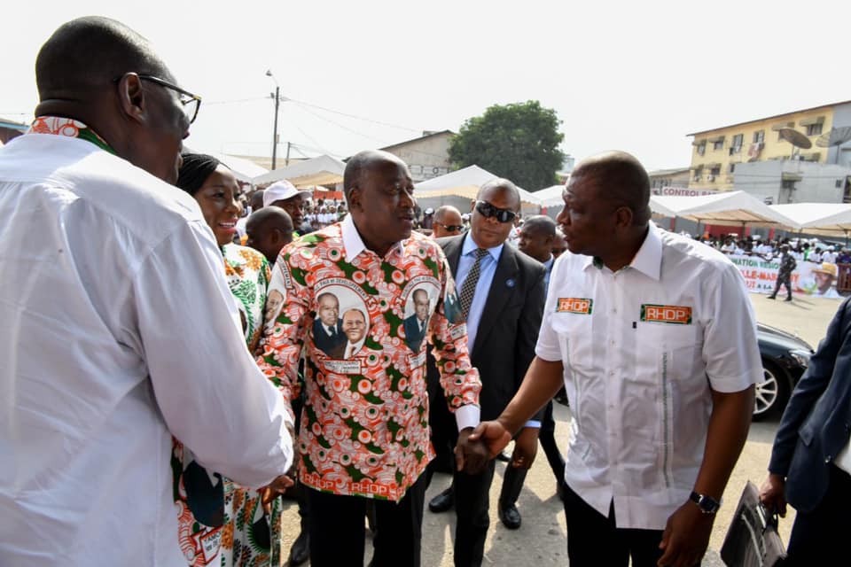 La Démonstration De Force Ouattara À Abidjan. Soro Est Prévenu 25 Photos