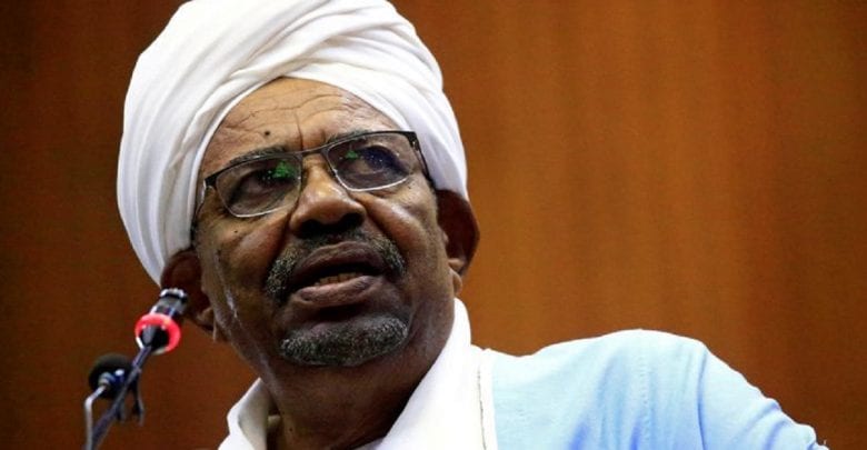 Le Soudan Accepte De Remettre Le Président Déchu Omar El-Béchir À La Cpi