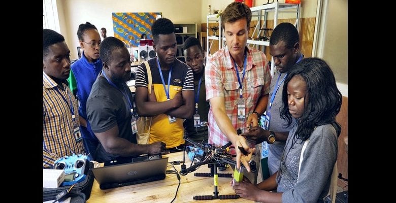 Le Malawi Ouvre La Première Académie De Drones En Afrique