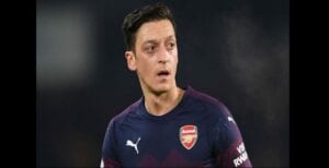 Mesut Ozil Finance L’opération Chirurgicale De 18 Enfants Ougandais (Photos)