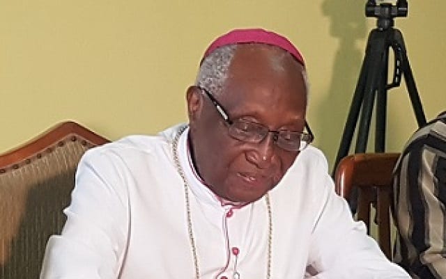 Mgr Kpodzro :  »  J&Rsquo;Ai Remis Le Drapeau Togolais À Agbéyomé Pour Qu&Rsquo;Il Triomphe »