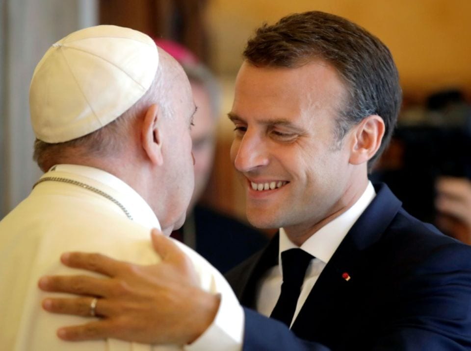 Pape François, Emmanuel Macron, Découvrez Les Incroyables Salaires De Certains Chefs D&Rsquo;État