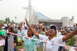 Côte D&Rsquo;Ivoire : Des Milliers De Chrétiens Catholiques Prient Pour Une Présidentielle Paisible