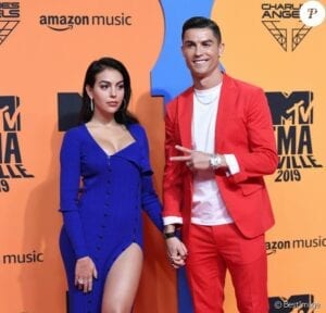 Découvrez L&Rsquo;Énorme Pension Que Verse Cristiano Ronaldo À Sa Femme