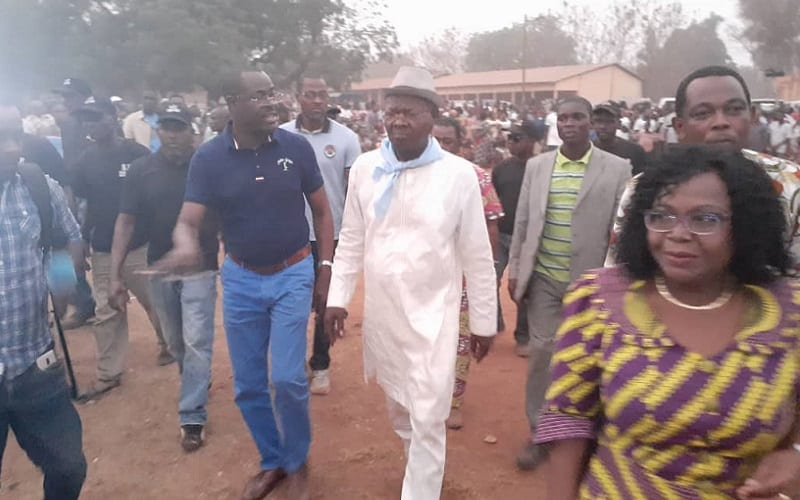 Présidentiel Togo 2020: Le Candidat De La Dynamique Dr Gabriel Agbéyomé Kodjo Reçu En Grandes Pompes À Sokodé