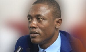 Togo : Un Président De La République Autoproclamé Jeté En Prison