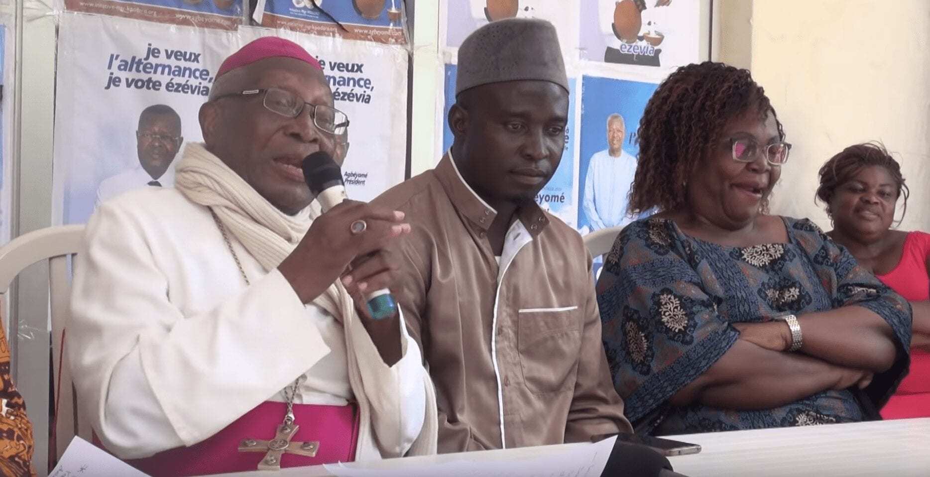 Mgr KPODZRO  « il ya aucun coronavirus au Togo »Le gouvernement invente