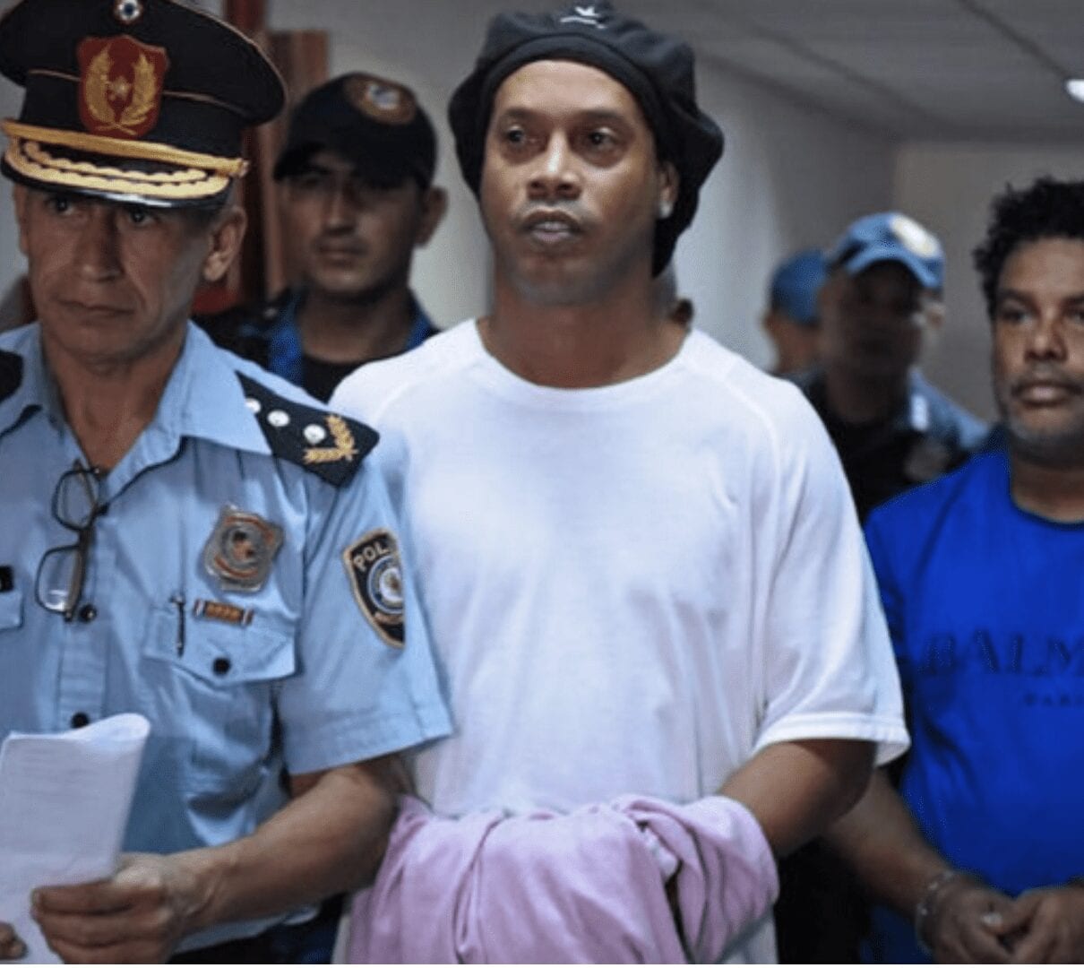 People : L’ex Star Du Football Ronaldinho En Prison !