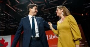 Coronavirus Au Canada : Justin Trudeau Envisage De Fermer Les Frontières Du Canada Pour Freiner La Propagation