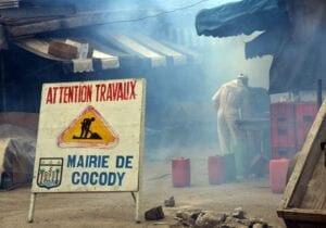 Coronavirus À Cocody : Jean Marc Yacé Désinfecte Les Marchés