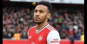 Fc Barcelone Ou Manchester United? Aubameyang A Tranché!