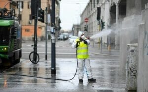 Italie : Le Coronavirus Fait 368 Morts En 24 Heures