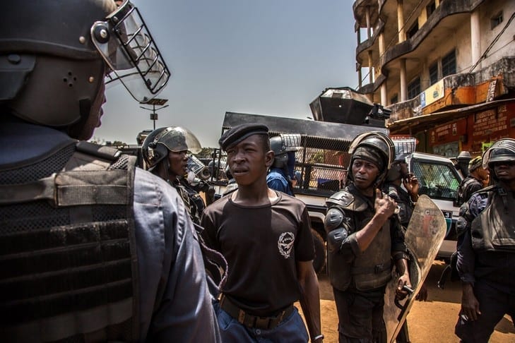 Guinée : Alpha Condé Devient Fou Et Profite De La Pandémie De Coronavirus Pour Organiser Son Référendum