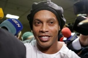 Paraguay : Ronaldinho Vit Un Cauchemar En Prison