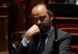 France / Edouard Philippe Annonce Le Renouvellement Du Confinement