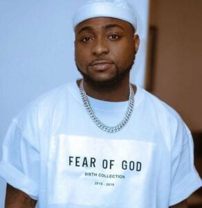 Davido Envoie Un Message Poignant Aux « Gosses De Riches Paresseux »