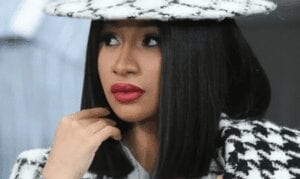 Cardi B Réagit Après Avoir Publié  »Par Erreur » Une Photo De Ses Seins