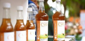 Covid-Organics : Le Remède Malgache Est À 235 Fcfa La Bouteille De 33 Cl