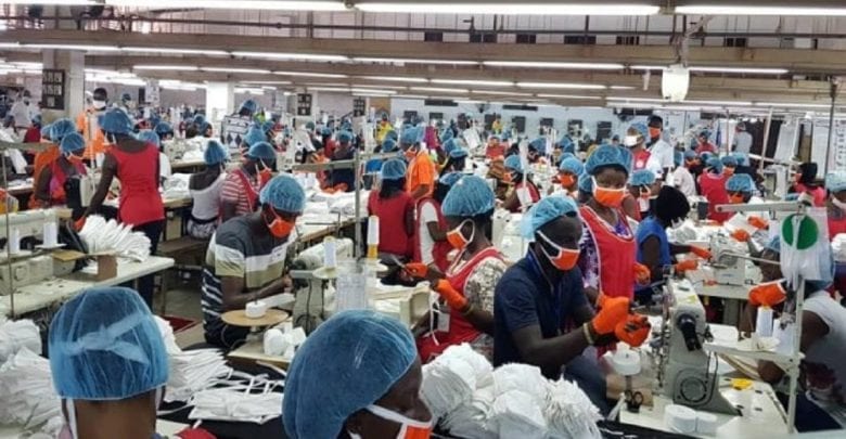 Coronavirus: Le Ghana commence sa propre production d’équipements de protection