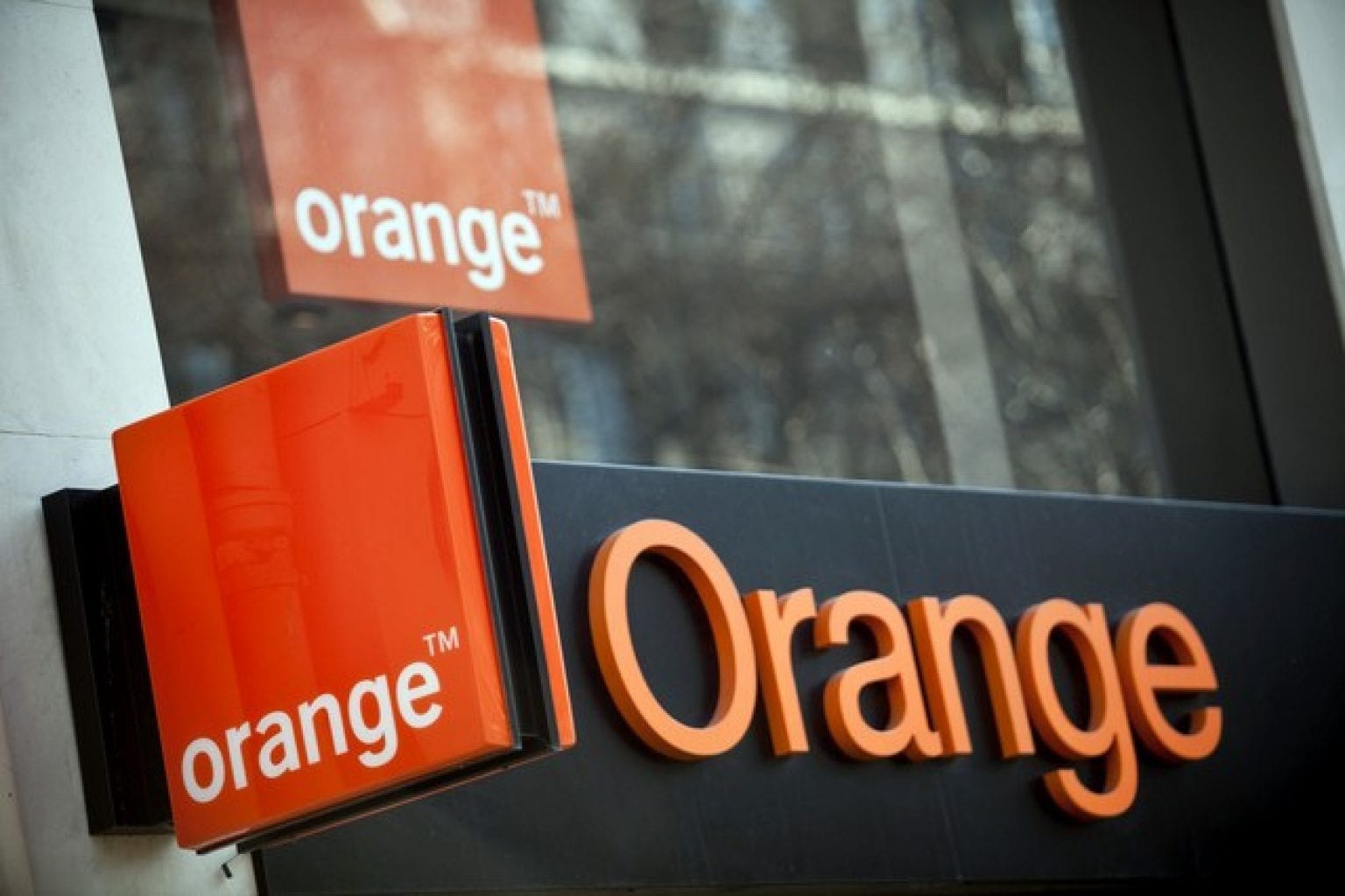 Orange Recrute Assistant Charge D Affaires Fibre Optique Doingbuzz