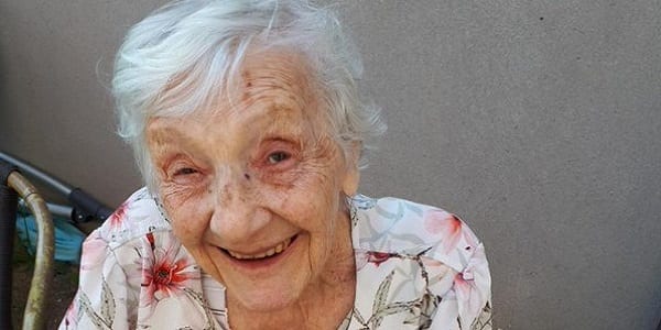 France: Âgée De 97 Ans, Elle Guérit Du Covid-19 En Moins D’une Semaine