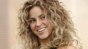 Shakira Vient De Décrocher Son Diplôme De Philosophie