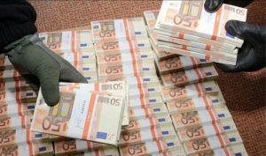 Sénégal : 1291 Milliards De Faux Billets Saisis, Des Responsables Politiques Cités