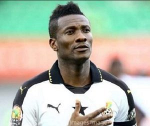 Ghana : Le Footballeur Assamoah Gyan Finance À Lui Seul La Construction D&Rsquo;Une Route À Accra