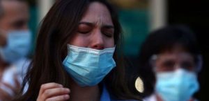 Coronavirus: Plus De 28.000 Morts En France Au Total, 483 En 24 Heures