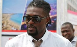 Emmanuel  Adebayor Annonce Son Mariage  Sur  Instagram