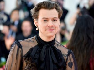 Harry Styles Nous Ramène À Une Époque Touchante Avec «Watermelon Sugar»