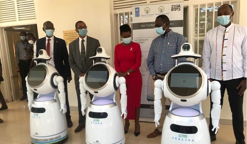 Le Rwanda Déploie Des Robots Pour Lutter Contre Le Coronavirus