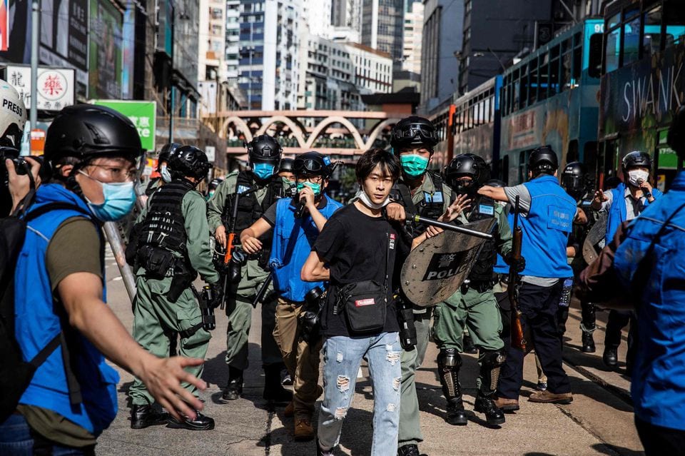Le Chef De La Sécurité Hongkong Prévient Hausse Du «Terrorisme»
