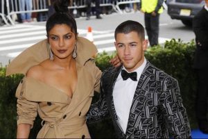 Priyanka Chopra Et Nick Jonas Fêtent Les Deux Ans De Leur Premier Rendez-Vous Galant