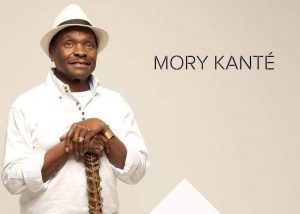 Qui Est Mory Kanté, Le Chanteur Et Musicien Guinéen Surnommé Le Griot Électrique ?