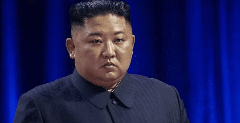Corée du Nord : Kim Jong-un interdit les jeans skinny et la coupe mulet