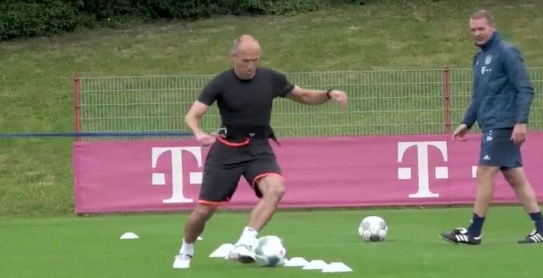 Arjen Robbenson Retour À L’entrainement Bayern Munich