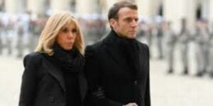 Emmanuel Macron Enfant Aux Côtés De Brigitte Macron Et Son Ex-Mari : Cette Photo Troublante Qui Fait Polémique