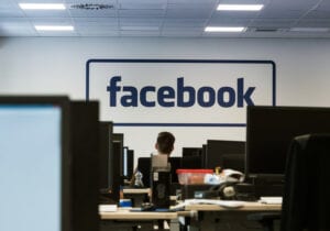 Facebook Limoge Un Employé Mécontent De L&Rsquo;Inaction Face Aux Propos De Donald Trump