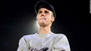 Justin Bieber Accusé D’agression Sexuelle Par 2 Femmes , Il Réplique