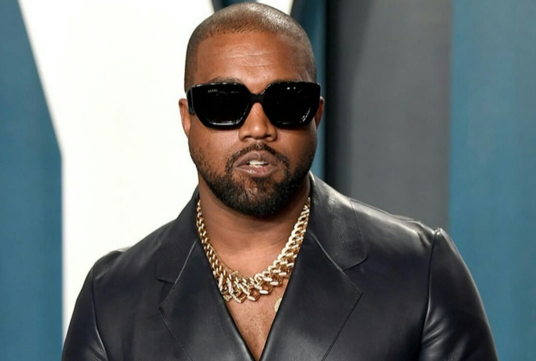 Kanye West Fait Un Don De 2 Millions De Dollars Aux Familles Floyd Arbery Et Taylor