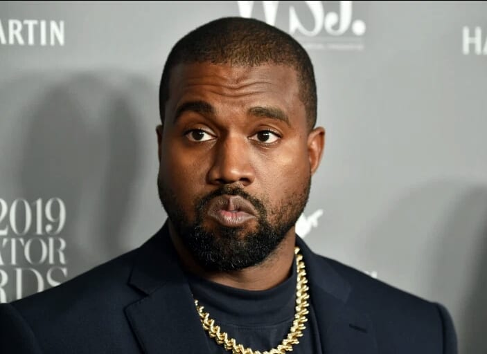 Kanye West Lance Un Fond Pour Payer Les Études De La Fille De George Floyd Doingbuzz