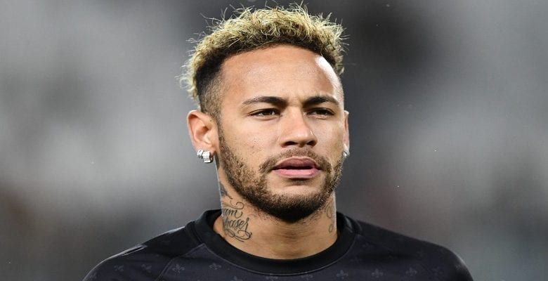 Neymar Son Passessport Pourrait Lui Être Retiré Très Prochainement
